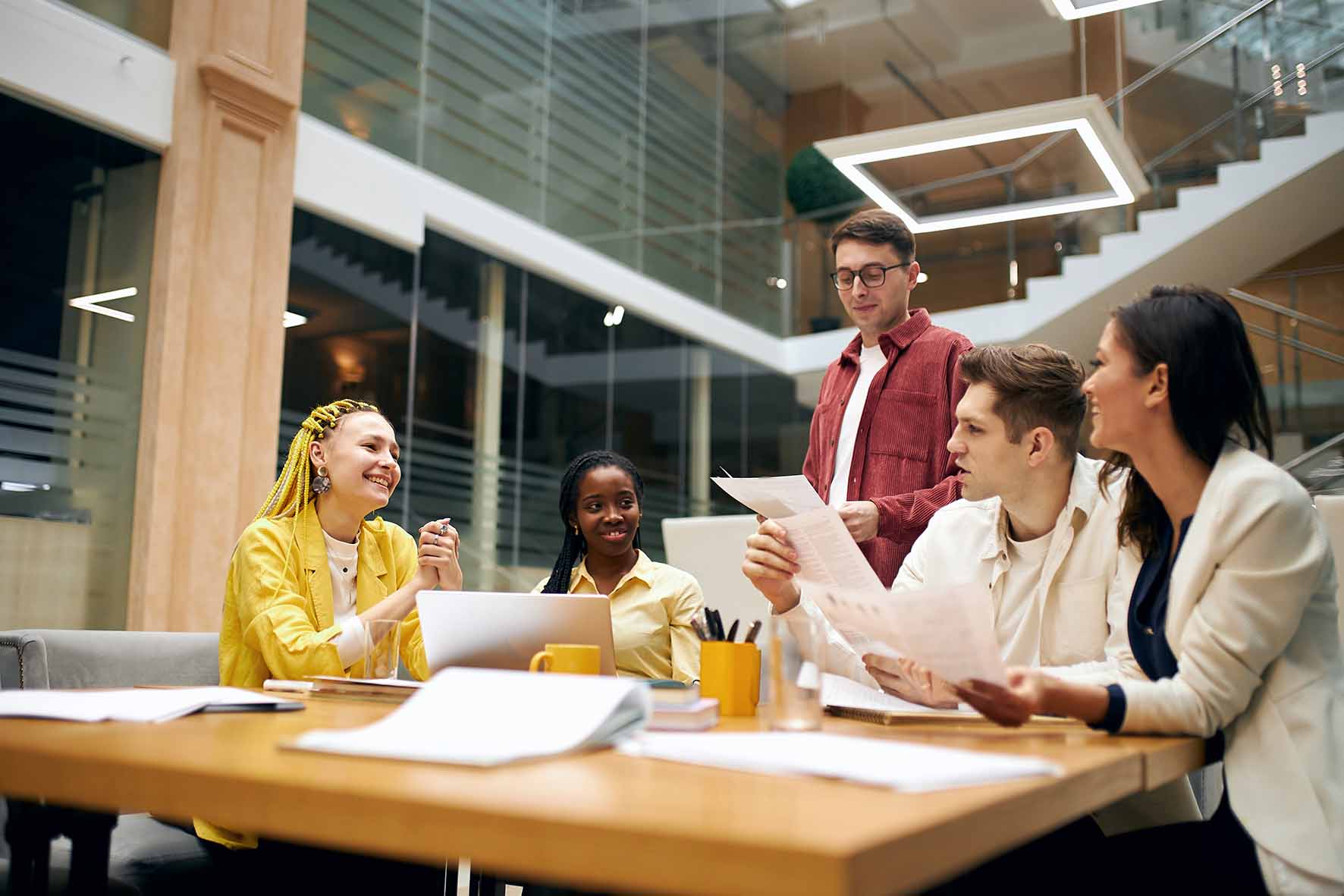 De emprendimiento a compañía- 5 etapas para escalar exitosamente 3 De emprendimiento a compañía- 5 etapas para escalar exitosamente 3
